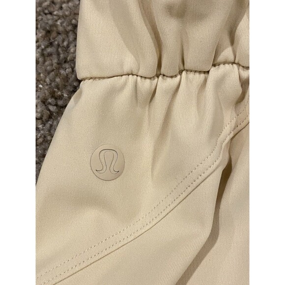 Lululemon  Keep Moving Crop Pants Joggers High Rise 23" Prosecco Sz 2 LW6BLTS - Picture 4 of 7
